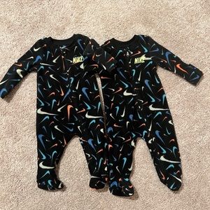 3 months fleece “Nike” sleep and play